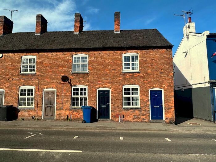 2 Bedroom Property To Rent In Lichfield Street, Fazeley, Tamworth, B78