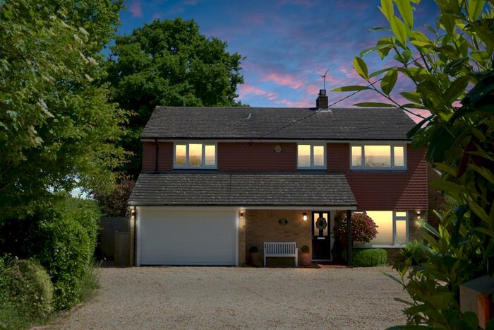4 Bedroom Detached House For Sale In Brooks Green Road, Horsham, West Sussex, RH13