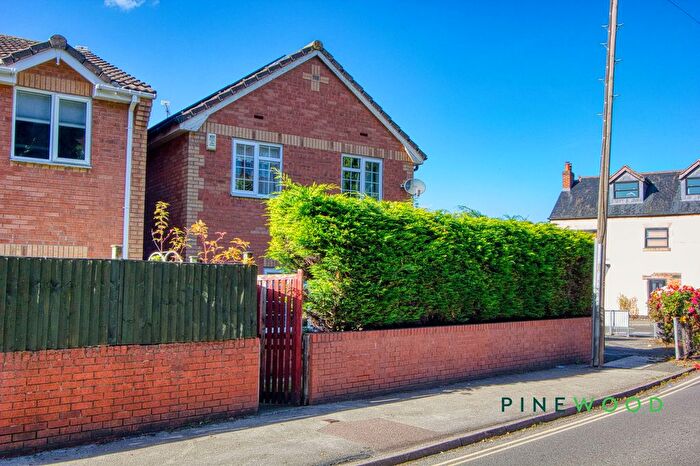 3 Bedroom Detached House For Sale In Station Road, Clowne, S43