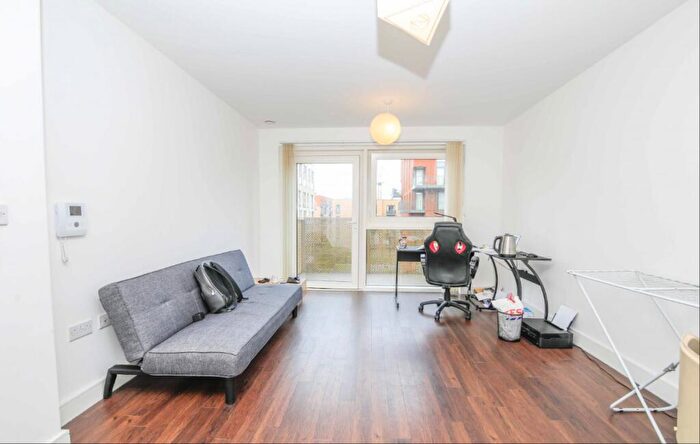 1 Bedroom Apartment To Rent In Flat, Copenhagen Court, Pell Street, London, SE8