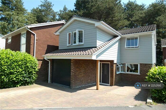 4 Bedroom Detached House To Rent In Quintilis Road, Bracknell, RG12