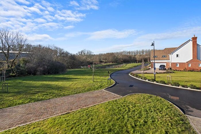 3 Bedroom Semi-Detached House For Sale In Hoadley Avenue, Burgess Hill, RH15