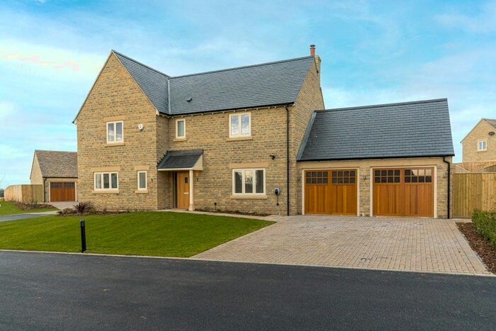 4 Bedroom Detached House For Sale In Gardenia House, Mayflower Rise, Over Norton, Chipping Norton, Oxfordshire, OX7