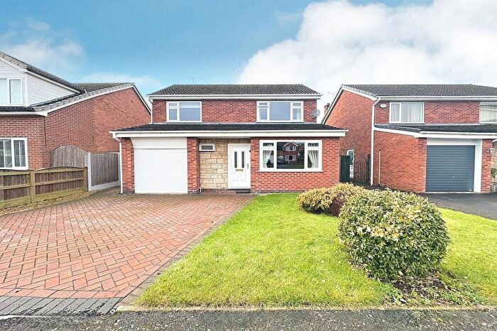 4 Bedroom Detached House For Sale In Stirling Court, Holmes Chapel, CW4