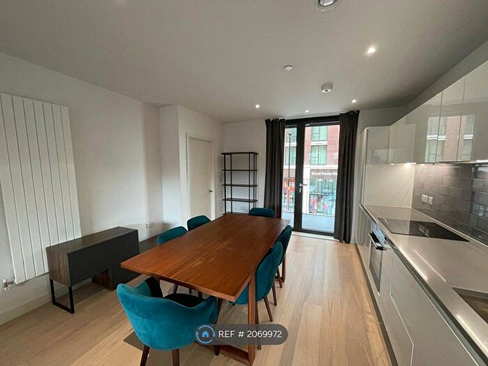 2 Bedroom Flat To Rent In Royal Crest Avenue, London, E16