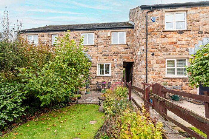 3 Bedroom End Terrace House For Sale In Smithy Lane, Wilsden, Bradford, West Yorkshire, BD15