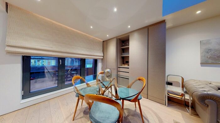 3 Bedroom Flat To Rent In Maddox Street, London, W1S