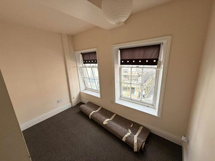 1 Bedroom Flat To Rent In Eastgate, Louth, LN11