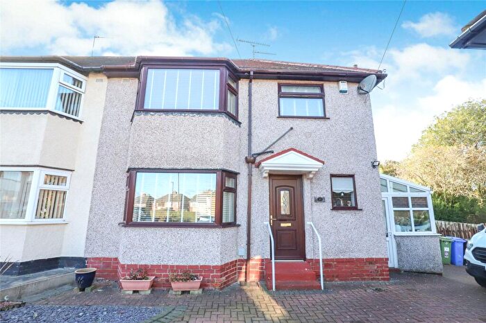3 Bedroom Semi-Detached House For Sale In Burbage Grove, Sheffield, S12