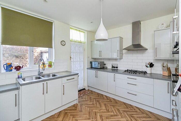 4 Bedroom Detached House For Sale In Preston Down Road, Preston, Paignton, TQ3