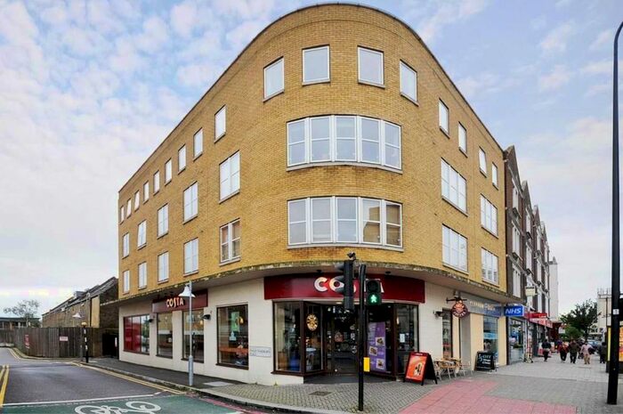 1 Bedroom Flat To Rent In Maud Chadburn Place, London, SW4