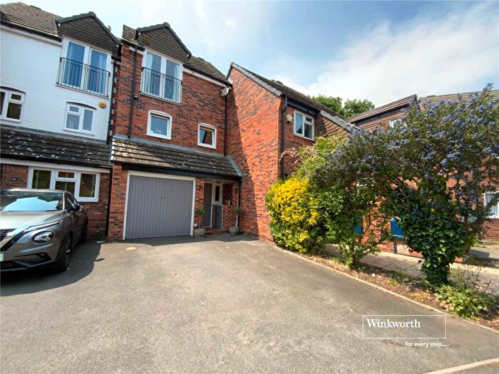 3 Bedroom Town House For Sale In Rotterdam Drive, Christchurch, BH23