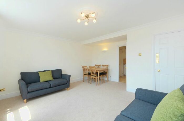 1 Bedroom Flat To Rent In Lindsay Square, London, SW1V