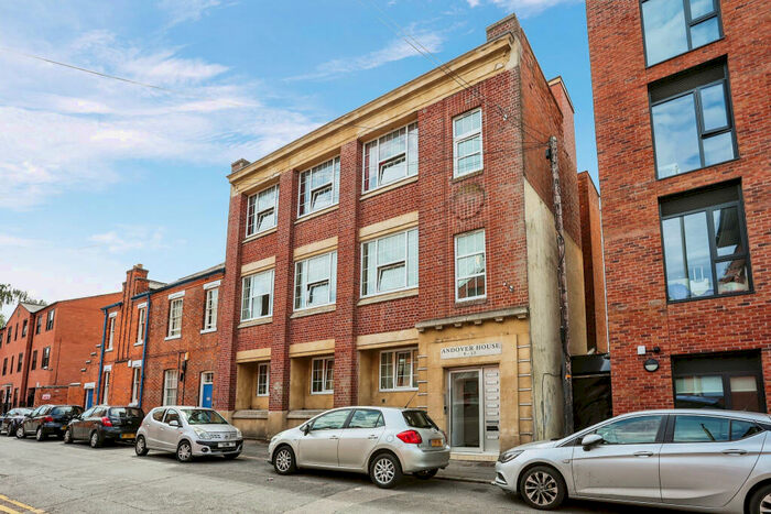 1 Bedroom Apartment To Rent In Andover Street, Leicester, LE2