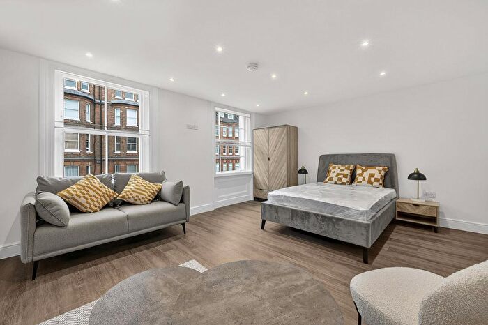 Studio To Rent In Queensway, Bayswater, W2
