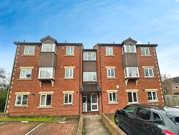 2 Bedroom Flat For Sale In Allingham Court, Newcastle Upon Tyne, NE7