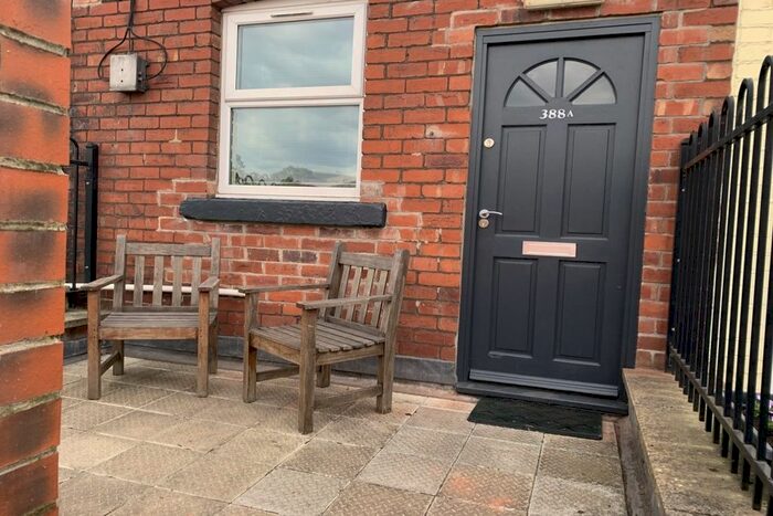 1 Bedroom Flat To Rent In Sharrow Vale Road, Sheffield, South Yorkshire, S11