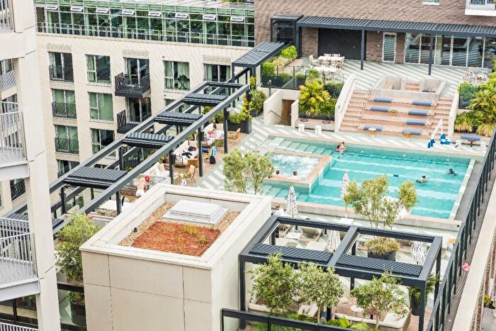 Studio To Rent In Nine Elms Lane, London, SW11