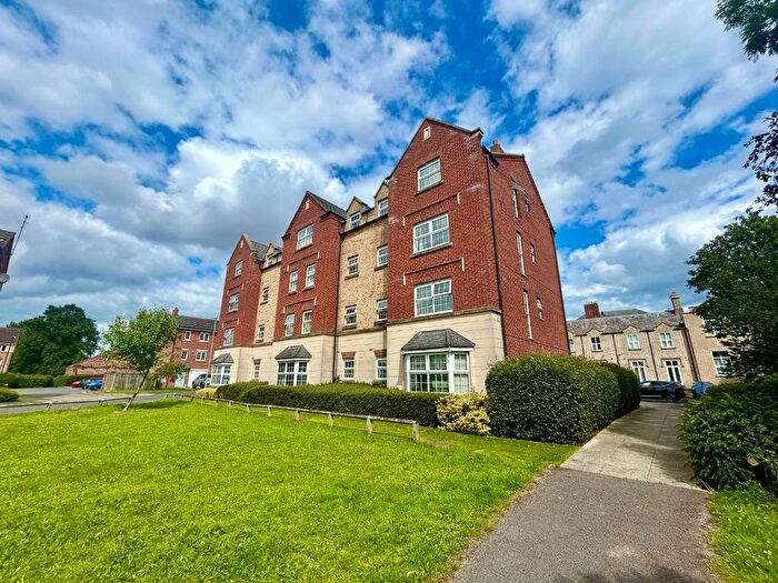 2 Bedroom Flat To Rent In Bed First Floor Flat, Assembly House, Scholars Way, Bridlington, YO16