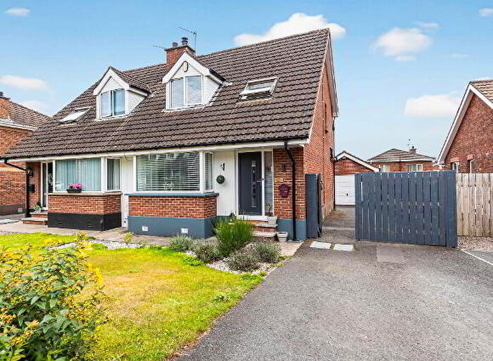 3 Bedroom Semi-Detached House For Sale In Woodlands Court, Lisburn, BT28