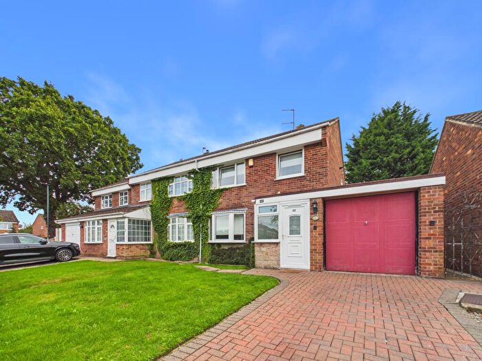 3 Bedroom Semi Detached House For Sale In Arran Close, Sinfin, DE24