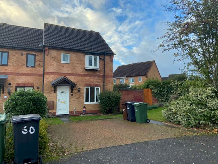 3 Bedroom Town House To Rent In Laurel Road, Loughborough, LE11