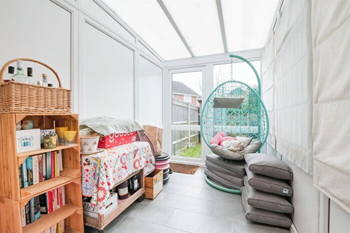 2 Bedroom Terraced House For Sale In Chelveston Crescent, Southampton, SO16