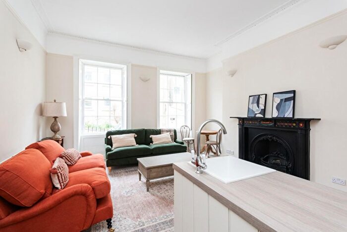 1 Bedroom Flat To Rent In Great Bedford Street, Bath, BA1