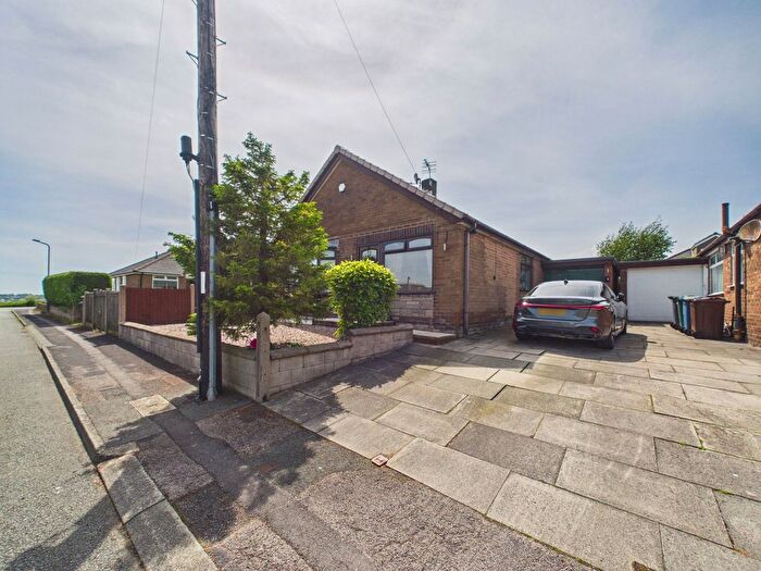 3 Bedroom Bungalow For Sale In Brookfield Road, Upholland, WN8