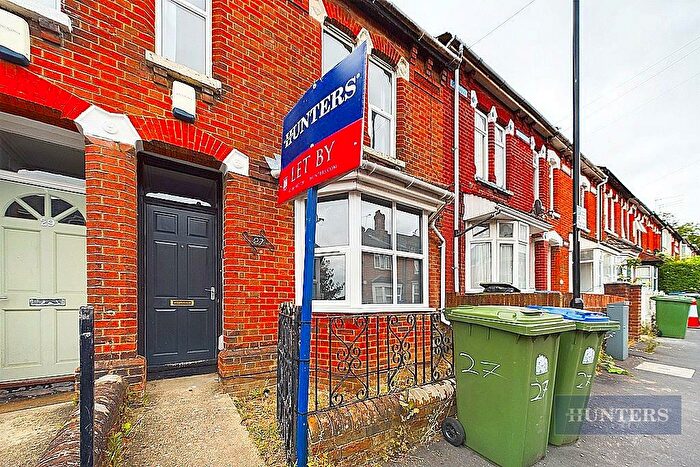 5 Bedroom Terraced House To Rent In Milton Road, Southampton, Hampshire, SO15