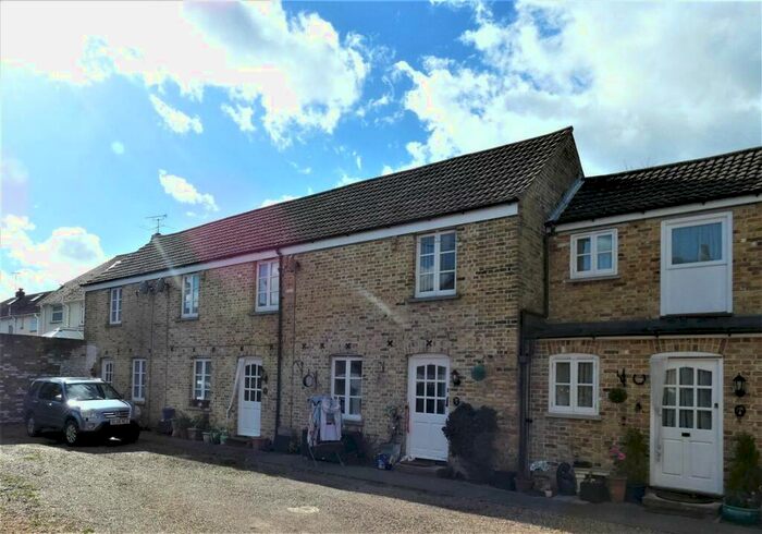 1 Bedroom Mews To Rent In Richmond Street, Herne Bay, CT6