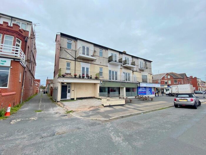 1 Bedroom Flat To Rent In Knowle Avenue, Blackpool, Blackpool, FY2