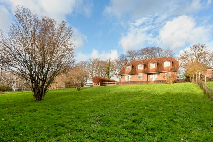 4 Bedroom Detached House To Rent In Hammerpond Road, Plummers Plain, Horsham, RH13