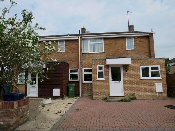 6 Bedroom Property To Rent In Langley Close, Langley Close, Headington, OX3