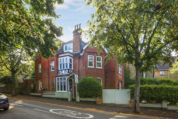 Studio To Rent In Brighton Road, Sutton, SM2