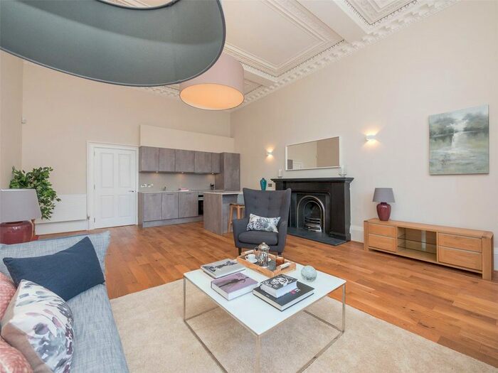 2 Bedroom Flat To Rent In Palmerston Place, Edinburgh, EH12