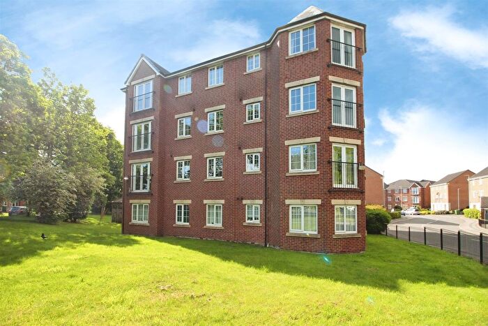 2 Bedroom Flat To Rent In New Forest Way, Leeds, LS10