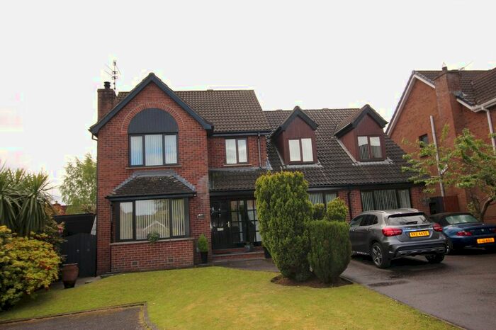 6 Bedroom Detached House For Sale In Thornhill Crescent, Lisburn, County Antrim, BT28