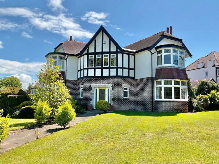 5 Bedroom Detached House For Sale In Waterloo Road, Birkdale, Southport, PR8