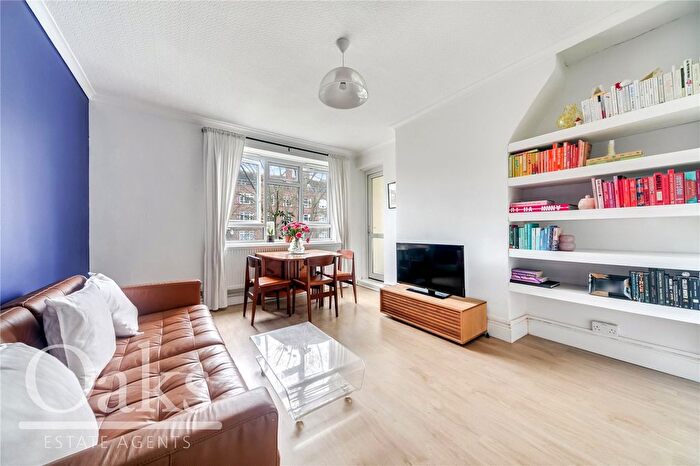 2 Bedroom Flat For Sale In Birch House, Tulse Hill, SW2