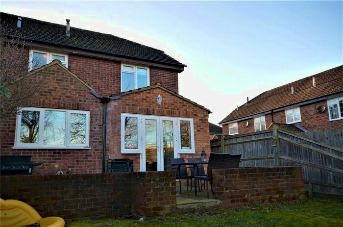 3 Bedroom Terraced House To Rent In East Grinstead, West Sussex, RH19