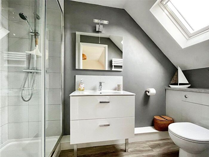 3 Bedroom Terraced House For Sale In Spine Road, South Cerney, Cirencester, Gloucestershire, GL7