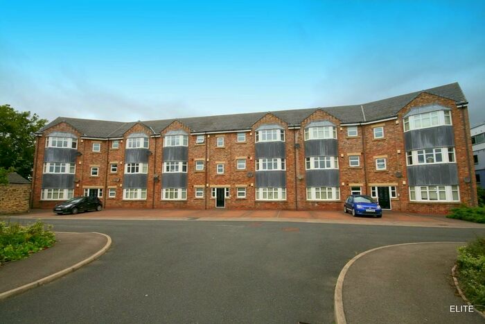 2 Bedroom Apartment To Rent In New Durham Courtyard, Gilesgate, DH1