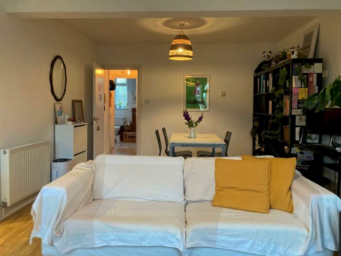 1 Bedroom Flat To Rent In Upper Street, Islington, N1