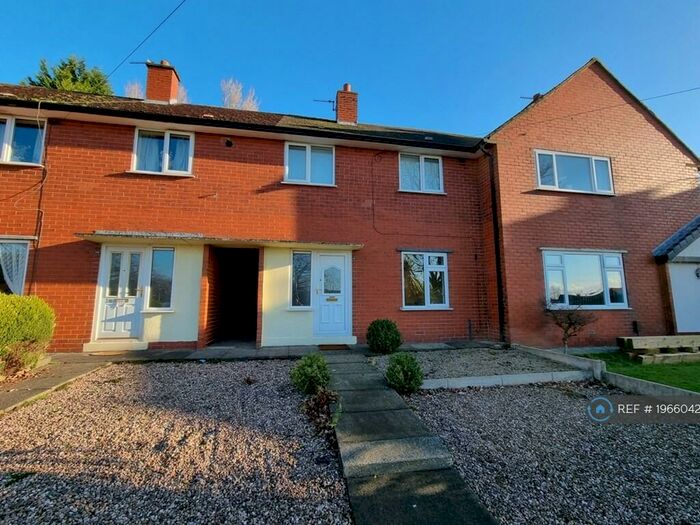 2 Bedroom Terraced House To Rent In Clough Avenue, Westhoughton, Bolton, BL5
