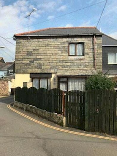 2 Bedroom Cottage To Rent In West Street, St. Columb, TR9