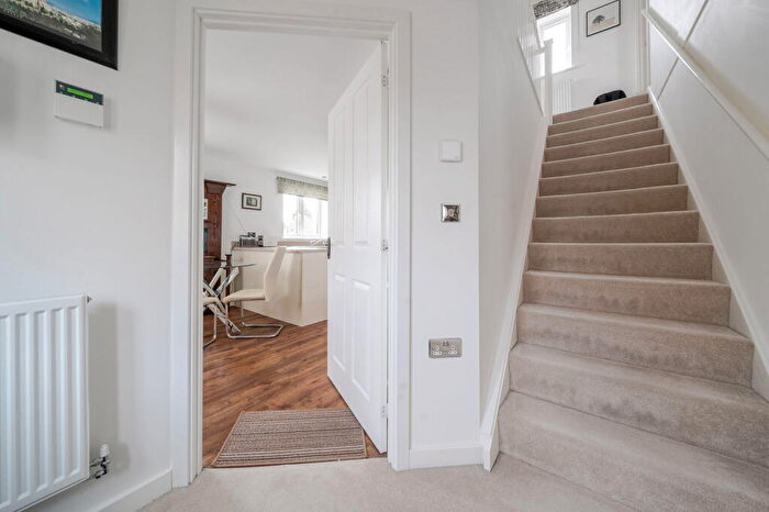 3 Bedroom Detached House For Sale In Bryant Close, Chippenham, SN15
