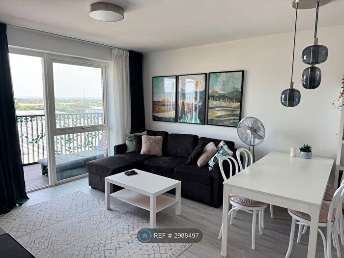 1 Bedroom Flat To Rent In Hayes Village, London, UB3
