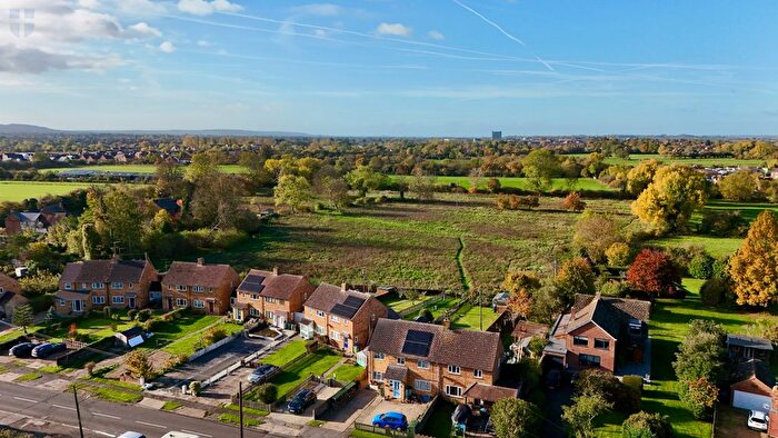 4 Bedroom Semi-Detached House For Sale In Burcott Lane, Bierton, Buckinghamshire, HP22