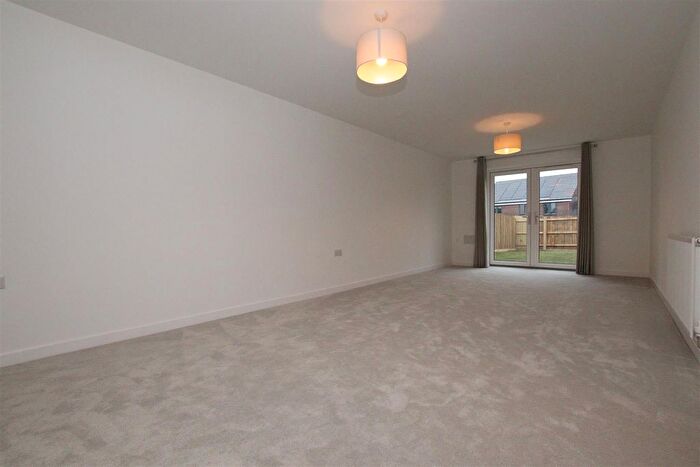 5 Bedroom Detached House For Sale In Cherrywood Grange, Tithebarn, Exeter, EX1